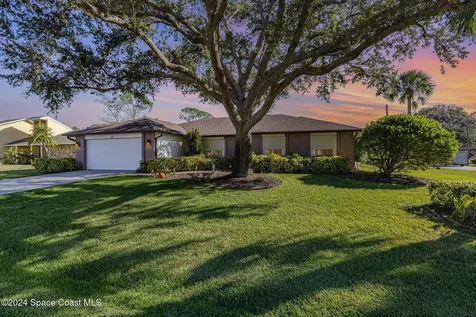 701 Cottbus Avenue NW Palm Bay FL 32907