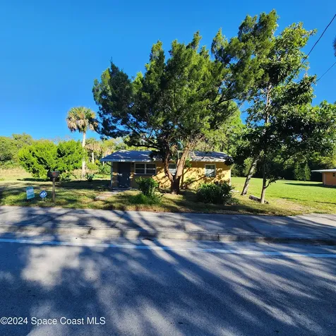2630 E Main Street Mims FL 32754