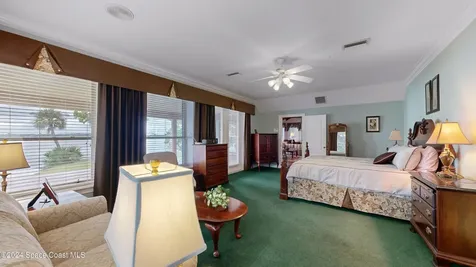 401 Swann Grove Lane Merritt Island FL 32952