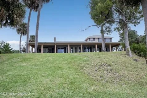401 Swann Grove Lane Merritt Island FL 32952