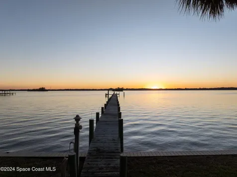401 Swann Grove Lane Merritt Island FL 32952