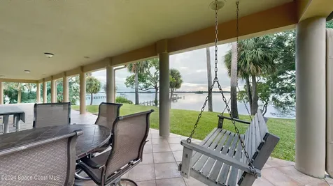 401 Swann Grove Lane Merritt Island FL 32952