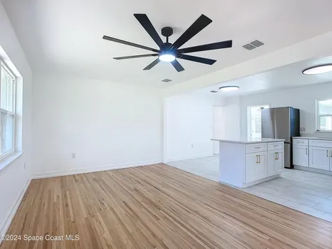 611 S Montgomery Avenue Deland FL 32720