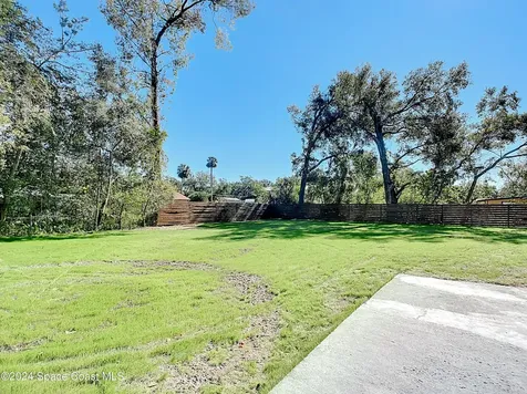 611 S Montgomery Avenue Deland FL 32720