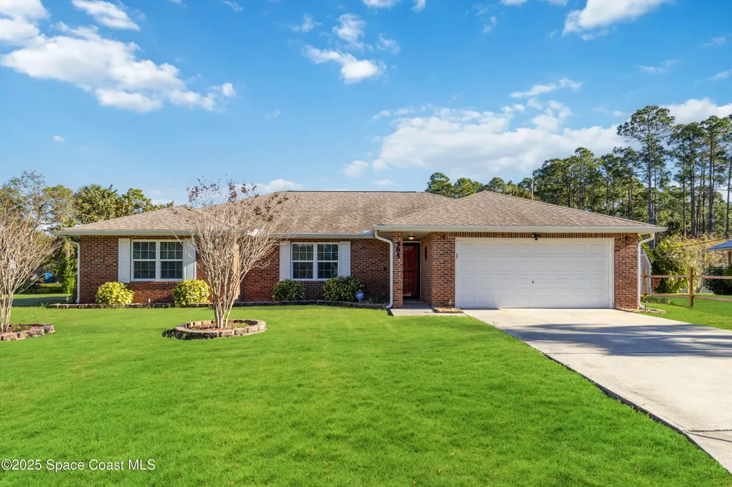 585 Boxthorn Avenue NW Palm Bay FL 32907