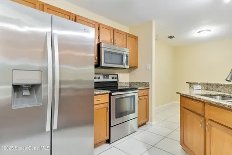 585 Boxthorn Avenue NW Palm Bay FL 32907