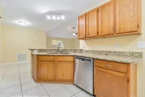 585 Boxthorn Avenue NW Palm Bay FL 32907