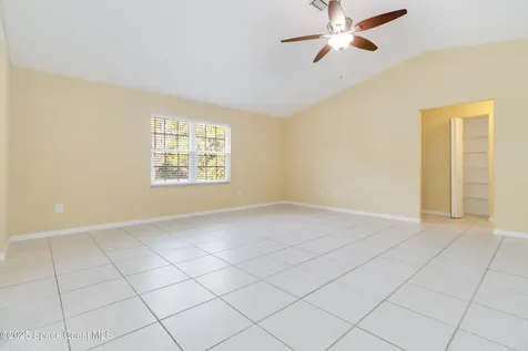 585 Boxthorn Avenue NW Palm Bay FL 32907
