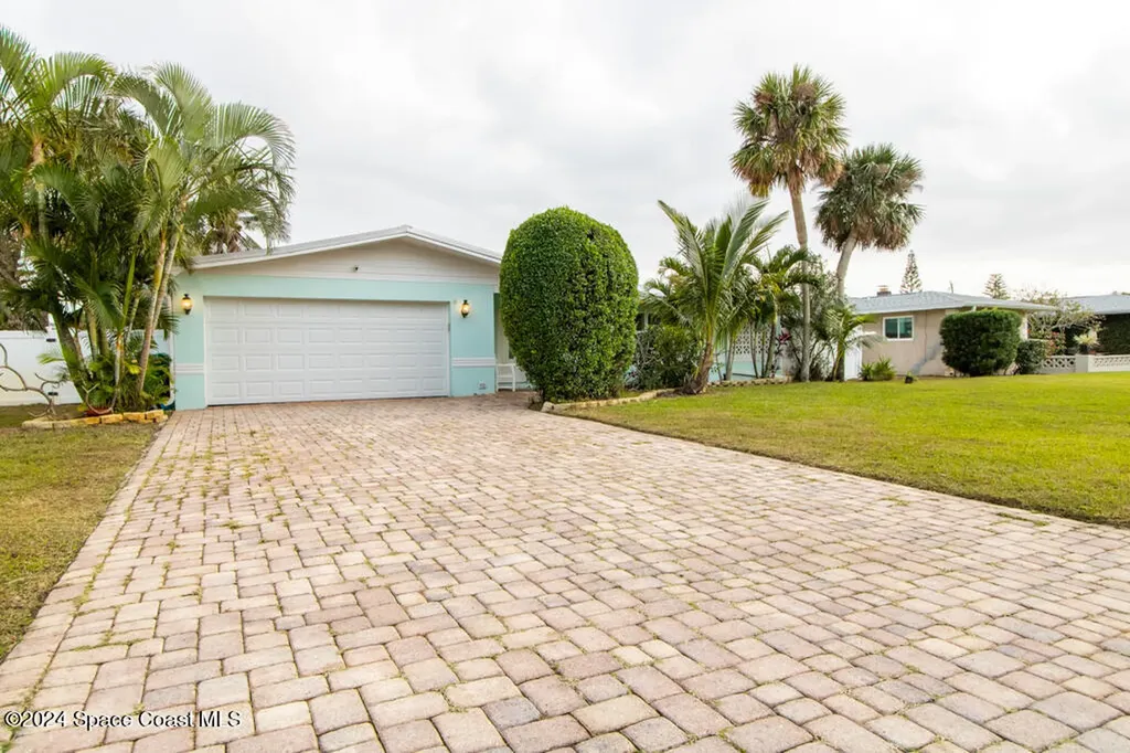 1109 Seminole Drive Indian Harbour Beach FL 32937