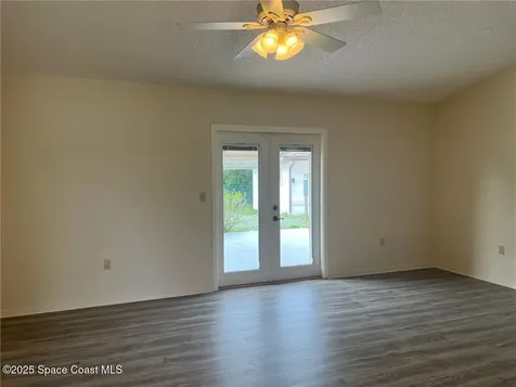 1065 Seamist Lane Sebastian FL 32958