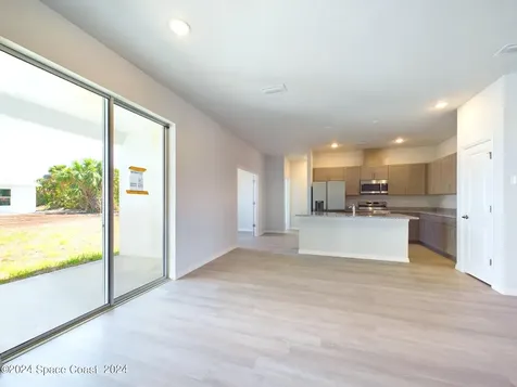 542 Lambright Street SW Palm Bay FL 32908