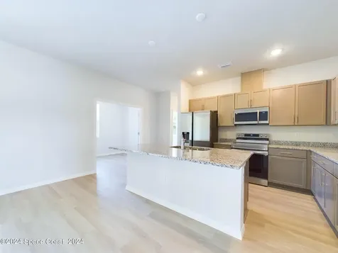 542 Lambright Street SW Palm Bay FL 32908