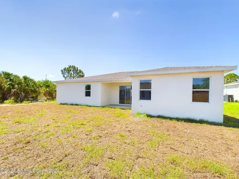 542 Lambright Street SW Palm Bay FL 32908