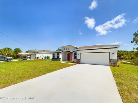 542 Lambright Street SW Palm Bay FL 32908