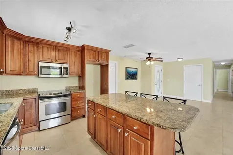 590 Wiley Court Merritt Island FL 32952