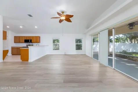 893 Tavernier Circle NE Palm Bay FL 32905
