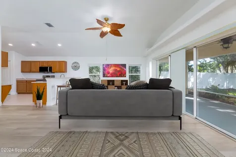 893 Tavernier Circle NE Palm Bay FL 32905