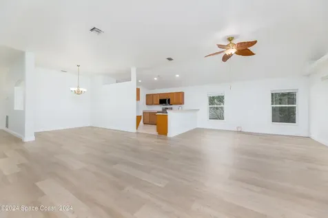 893 Tavernier Circle NE Palm Bay FL 32905