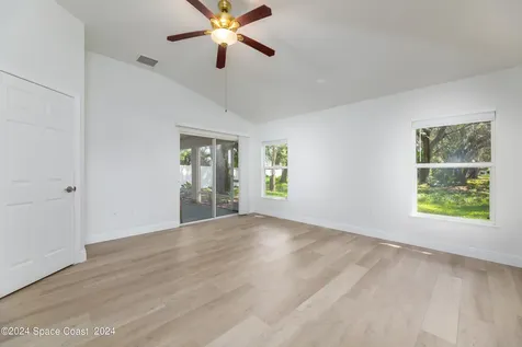 893 Tavernier Circle NE Palm Bay FL 32905