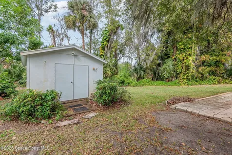 2002 King Richard Drive Titusville FL 32796