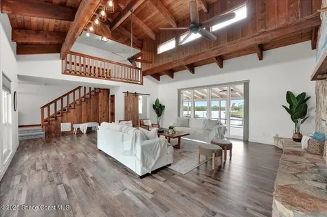 267 Via De La Reina Merritt Island FL 32953