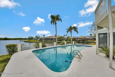 267 Via De La Reina Merritt Island FL 32953