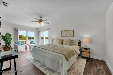 267 Via De La Reina Merritt Island FL 32953