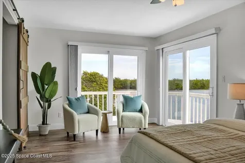 267 Via De La Reina Merritt Island FL 32953