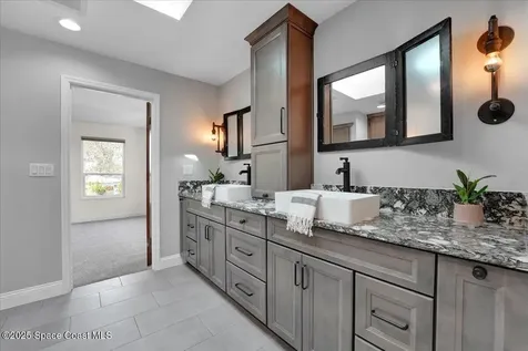 267 Via De La Reina Merritt Island FL 32953