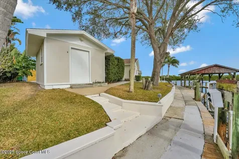 267 Via De La Reina Merritt Island FL 32953