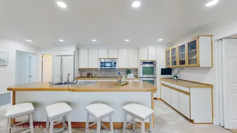 2071 Bali Road Cocoa Beach FL 32931