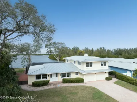 2071 Bali Road Cocoa Beach FL 32931