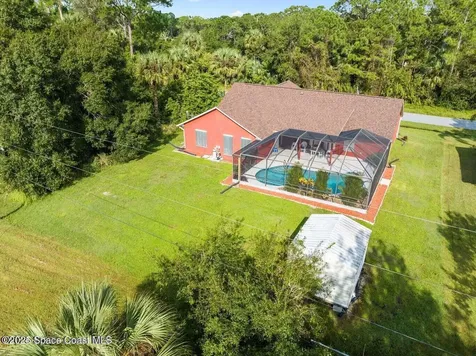 1326 Toy Street SE Palm Bay FL 32909