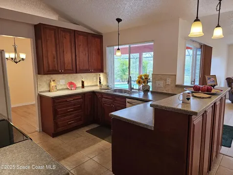 1326 Toy Street SE Palm Bay FL 32909