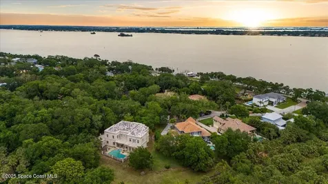 51 Bayshore Court Rockledge FL 32955