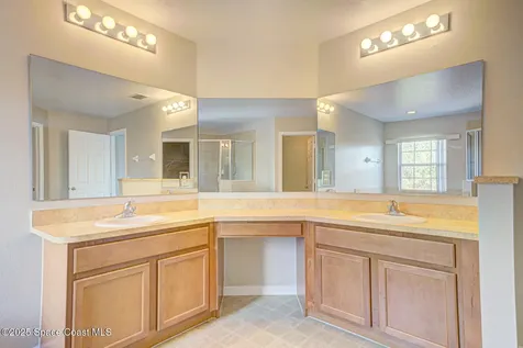 264 Wishing Well Circle SW Palm Bay FL 32908