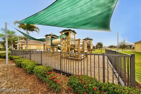 264 Wishing Well Circle SW Palm Bay FL 32908