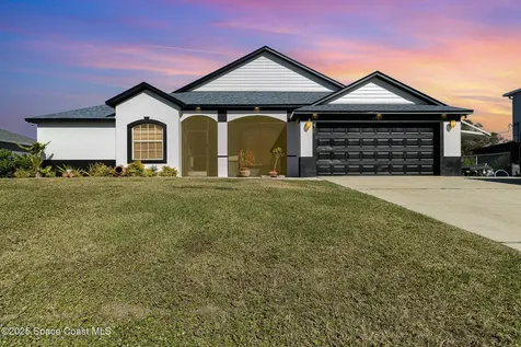 573 Lafayette Street SW Palm Bay FL 32908