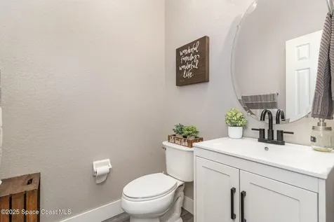 573 Lafayette Street SW Palm Bay FL 32908