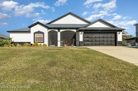 573 Lafayette Street SW Palm Bay FL 32908
