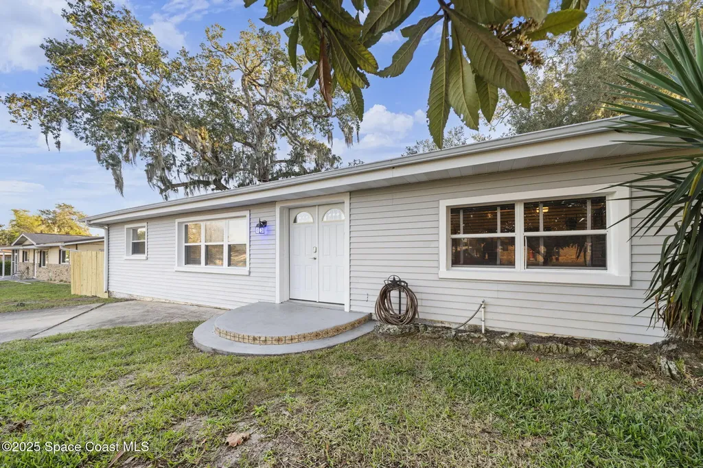 795 Forest Road Titusville FL 32780