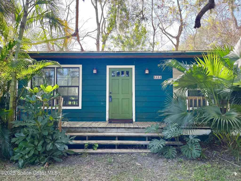 324 S Tropical Trail Merritt Island FL 32952