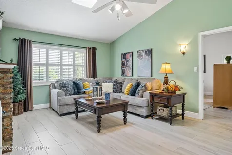 4385 Windover Way Melbourne FL 32934