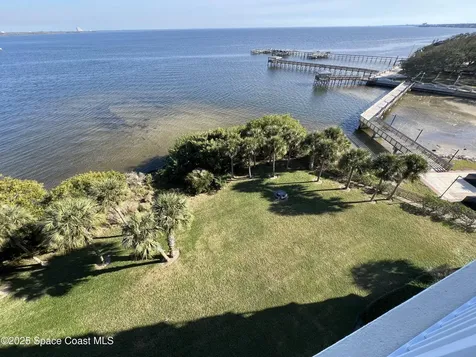 7 Indian River Avenue Titusville FL 32796