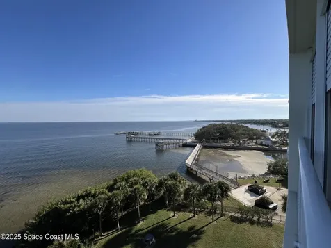 7 Indian River Avenue Titusville FL 32796