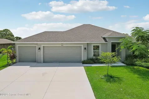 884 Lilac Street SE Palm Bay FL 32909