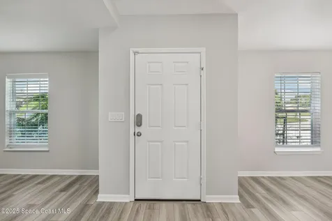 884 Lilac Street SE Palm Bay FL 32909