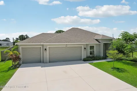 884 Lilac Street SE Palm Bay FL 32909