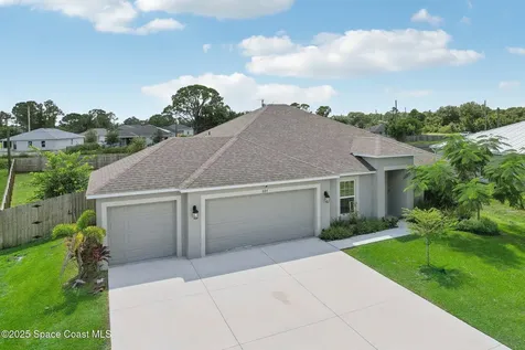 884 Lilac Street SE Palm Bay FL 32909