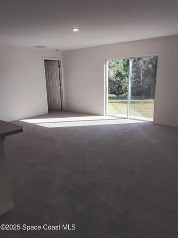 638 Floyd Street SE Palm Bay FL 32909